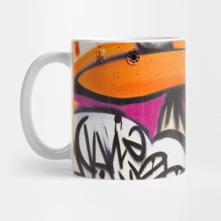 DJ street art Mug